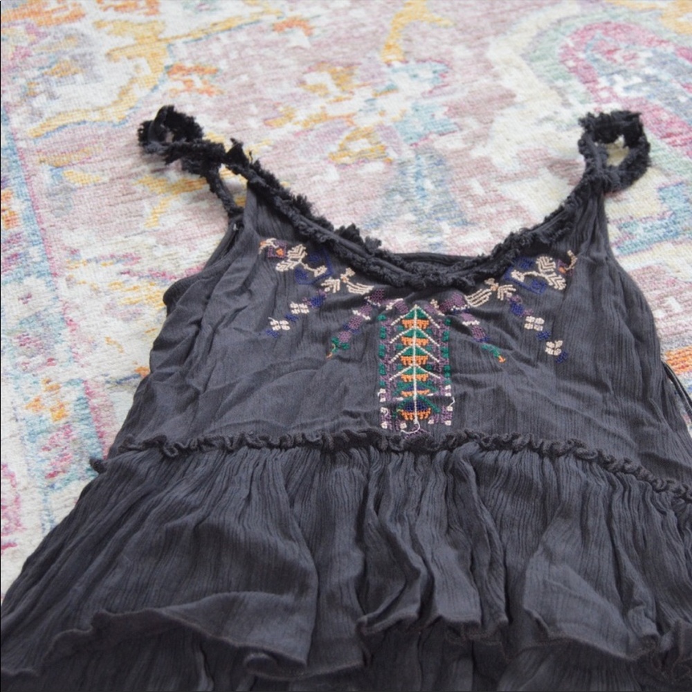Free People flowy tank with embroidery XS